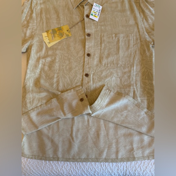Island Republic Silk Casual Button Down Shirt - Picture 9 of 9